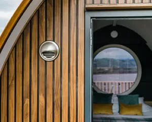 camcase door