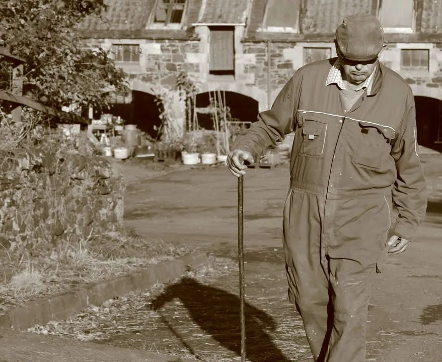 logie farmer